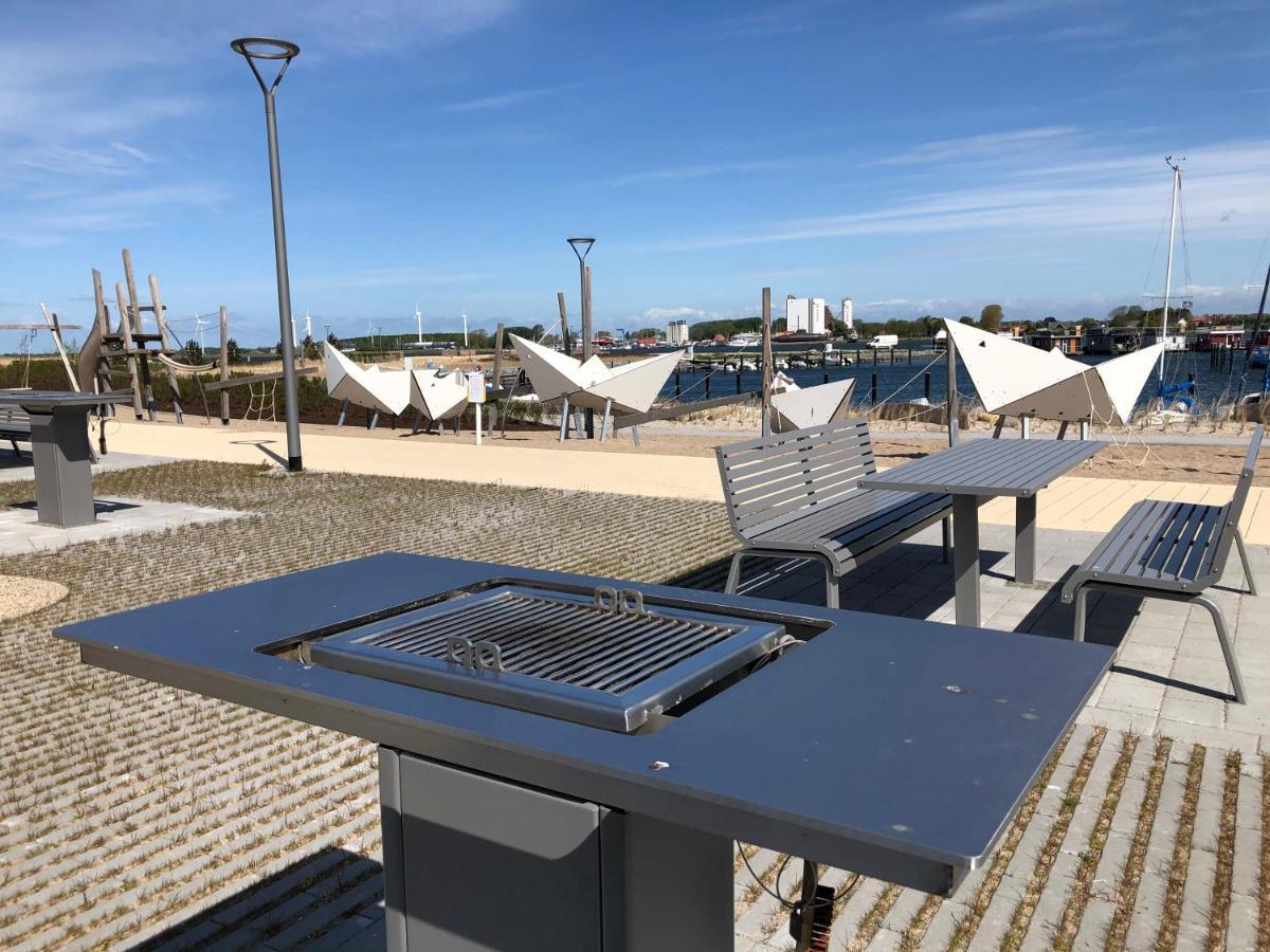 2Zi-Ferienwohnung Am Suedstrand Mit Eigenem Parkplatz Perfekt Fuer Familie Burgtiefe auf Fehmarn Экстерьер фото
